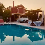Neptune Family Villa